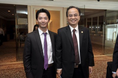 Da sinistra: Pham Hoang Hai, Segretario Generale di ICHAM - Le Manh Ha, Vice presidente del People Committee HCMC